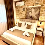 Hotel Illyrian