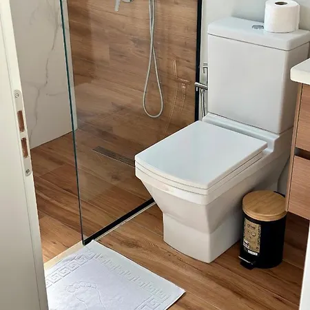 Illyrian クサミル