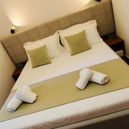 Illyrian 4* كساميل