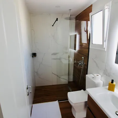 فندق Illyrian 4*