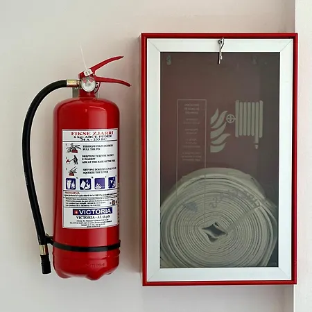 Illyrian فندق 4*