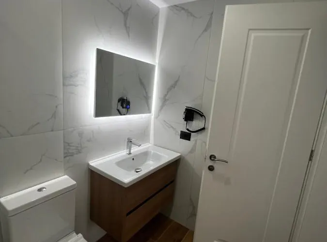 Illyrian 4* 卡萨米尔